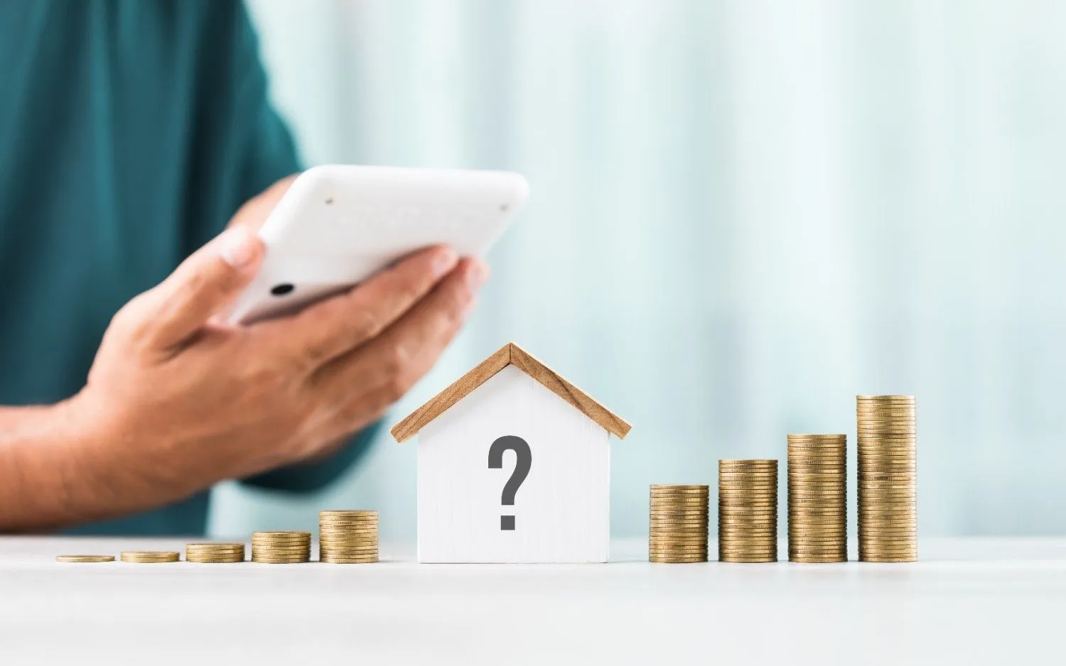 Property being assessed for a cash offer